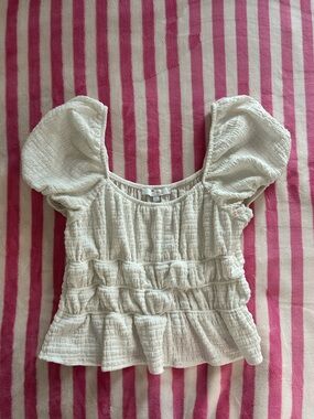 White Ruched Textured Puff Sleeve Top